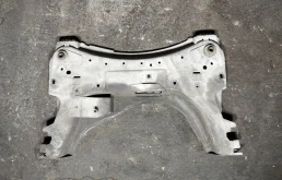 Подрамник Renault Megane 2