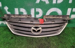Решетка радиатора для Mazda MPV 2 LW