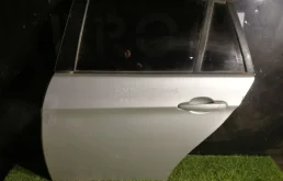 Дверь задняя левая BMW E90 голое железо