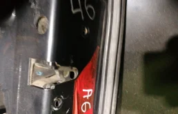 Замок двери задней правой Audi A6 C5
