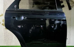 Дверь задняя правая для Ford Focus (II)