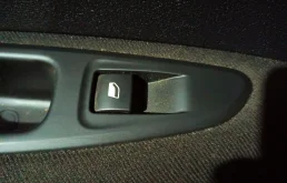 Кнопка стеклоподъемника Peugeot 308 I (2007—2011)