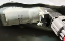 Стеклоподъемник электр. задний правый Mitsubishi