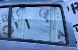 Стекло двери задней правой Renault Sandero