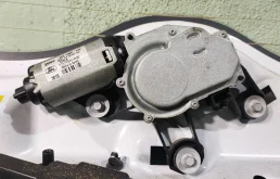 Моторчик стеклоочистителя задний Ford Fiesta VI
