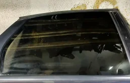 Стекло двери задней правой Ford Focus (II) II