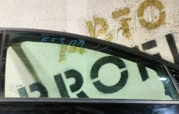 Стекло двери передней правой для Ford Focus (III)