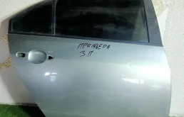 Дверь задняя правая Nissan Primera P12