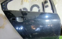 Дверь задняя правая Nissan Primera P12