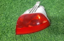 Фонарь правый на Ford Focus 2