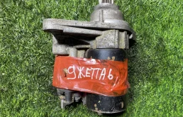 Стартер VW Jetta 6