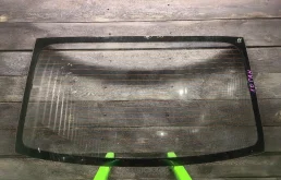 Стекло заднее Renault Logan