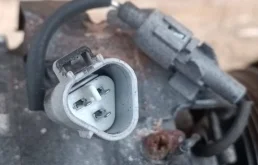 Компрессор кондиционера для Toyota Land Cruiser 2012 года на фотографиях