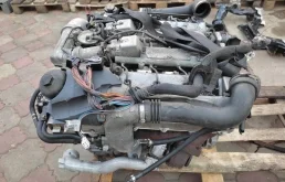 Двигатель для Mercedes-Benz G class на фотографиях