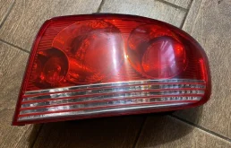 Фонарь задний правый Hyundai Sonata IV рестайлинг (2001—2012)