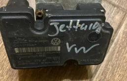 Блок ABS (насос) Volkswagen Jetta V (2005—2011)