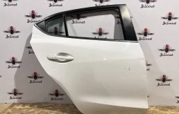 Дверь задняя правая Mazda 3 BM