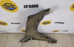 Крыло левое для Suzuki Grand Vitara 2006 года на фотографиях