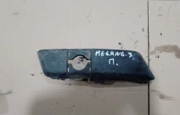 Молдинг бампера Renault Megane 3 2009 620740002R ХЭТЧБЕК K9KF830