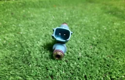 Форсунка топливная для Suzuki Grand Vitara на фотографиях