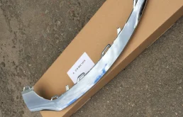 Накладка переднего бампера левая (A 2188851574) для Mercedes-Benz CLS class C218 2011-2017