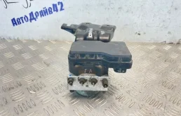 блок abs toyota corolla 2006 ZRE151L 1ZRFE