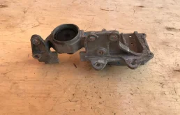 Подушка АКПП левая для Nissan X-Trail 2007 года на фотографиях