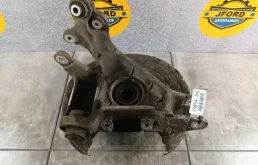 Кулак поворотный Land Rover Range 4 2015 L405