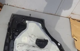 Дверь задняя левая для Opel Mokka 2015 года на фотографиях