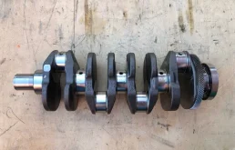 Коленвал для Kia Carnival 2020 года на фотографиях