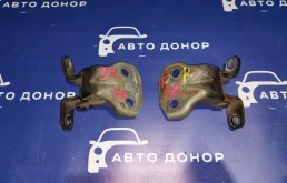 петли двери SUBARU FORESTER SG5 EJ205 F 61220FA000, 61220FA010