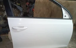 Дверь Volkswagen Golf 2011 5K1