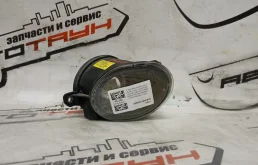 ТУМАНКА AUDI VOLVO ПРАВАЯ 8E0941700B  D803