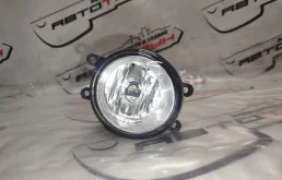 ТУМАНКА TOYOTA DAIHATSU SUBARU LEXUS ЛЕВАЯ 812200D041  D141