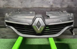 Решетка радиатора Renault Logan 2