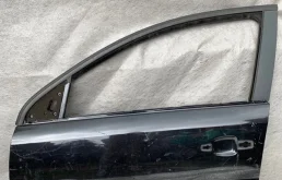 Дверь Opel Vectra 2005
