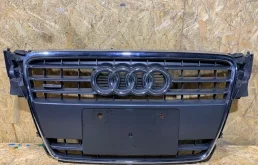 Решетка радиатора Audi A4 2007-2011 B8