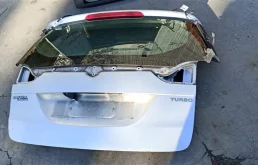 Дверь багажника для Opel Zafira на фотографиях