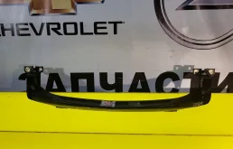 Усилитель переднего бампера низ opel corsa d