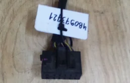 Разъемы фишки для авто vag 4b0973721