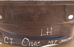 Крылья для Honda Civic 2005 года на фотографиях