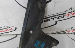 ПОДКРЫЛОК TOYOTA LEXUS ЗАДНИЙ ПРАВЫЙ 6166730101