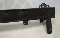 Усилитель бампера передний верхний для Hyundai Elantra на фотографиях