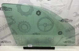 Стекло передней правой двери Mercedes-benz 2002 W163