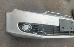 Решетка в бампер VOLKSWAGEN GOLF 6 2009- под птф правая б/у GOLF 6(2009-2013)