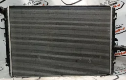 РАДИАТОР ДВИГАТЕЛЯ AUDI VOLKSWAGEN SEAT SKODA 1K0121251AB  DY295Z