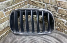 Решетка радиатора BMW X5 E70