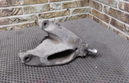 Подушка двигателя Audi A4