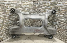 Подрамник Land Rover Range L405