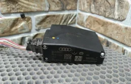 Блок управления рулевой колонкой Audi A4 B8